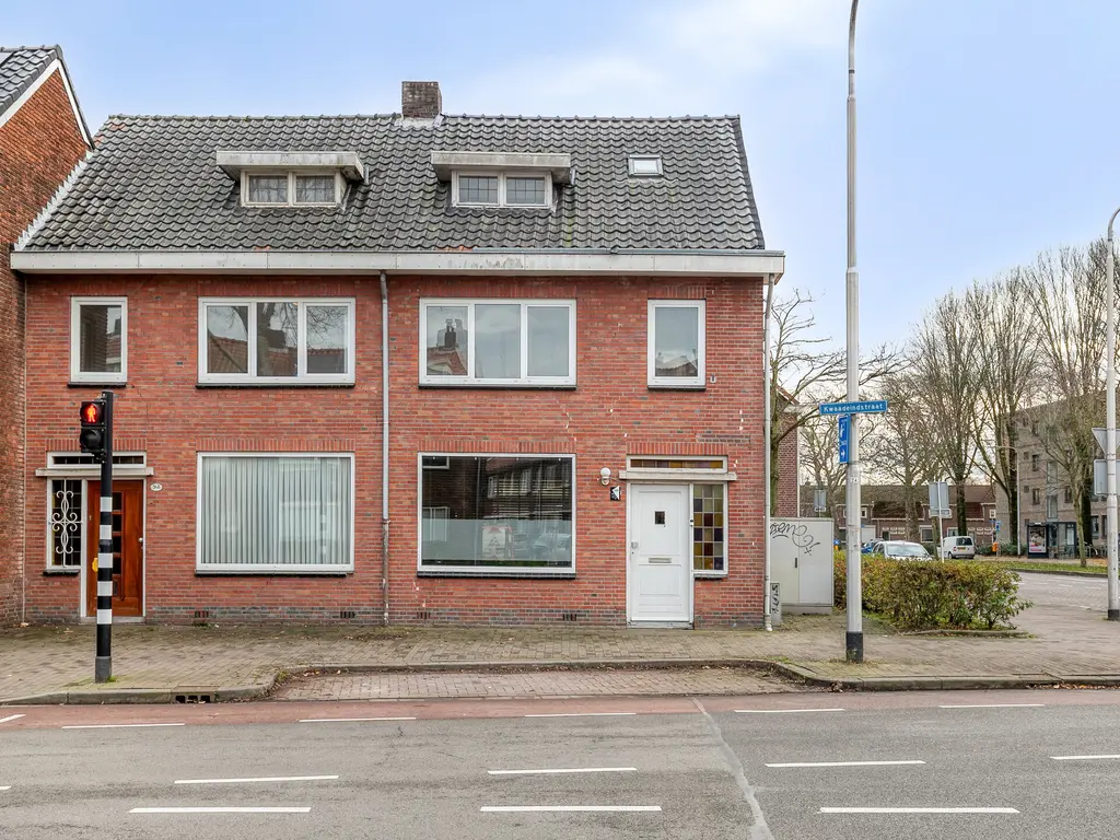 Kwaadeindstraat 100, TILBURG