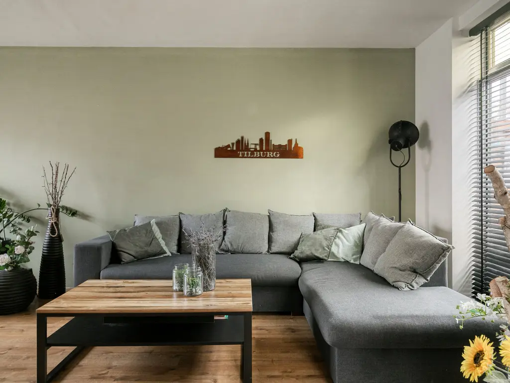 Kwaadeindstraat 100, TILBURG