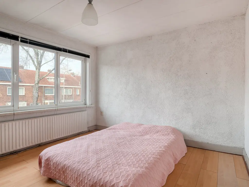 Kwaadeindstraat 100, TILBURG