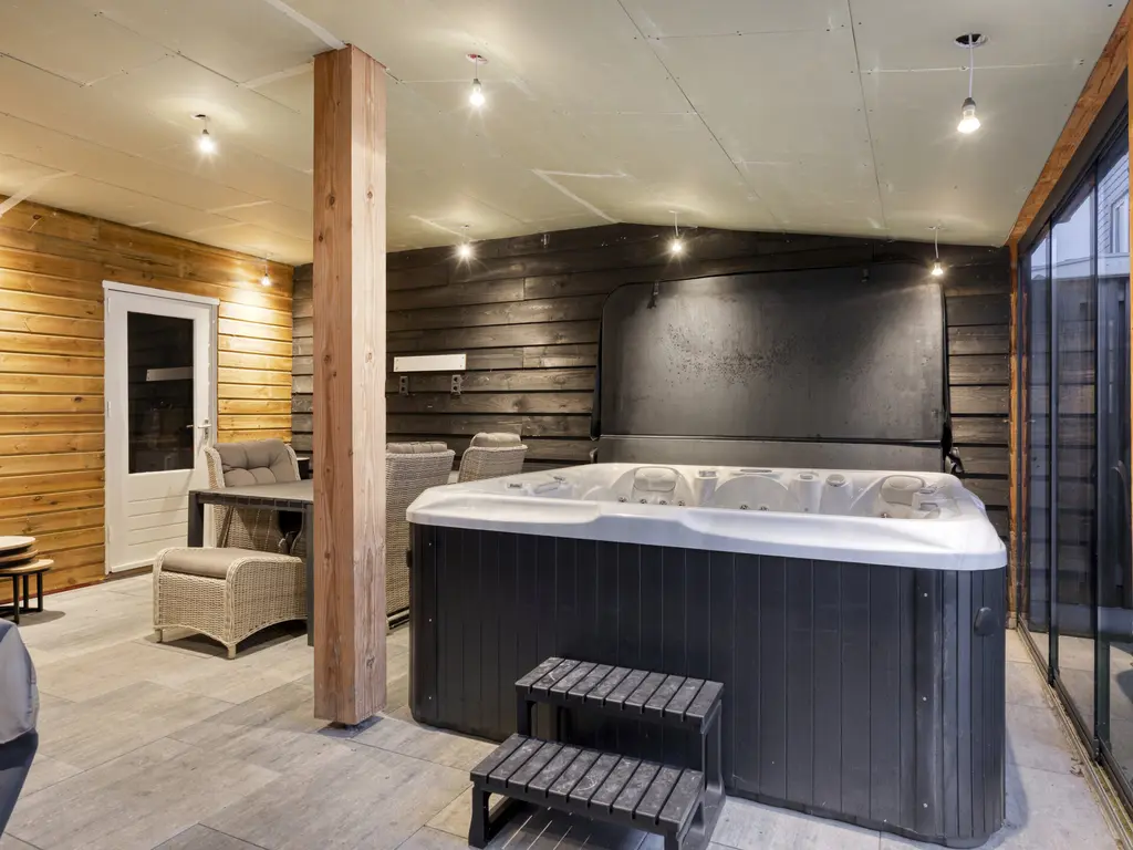 Marengostraat 8, TILBURG