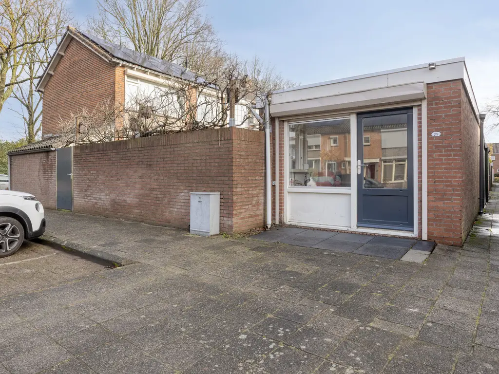 De Coubertinlaan 29, WAALWIJK