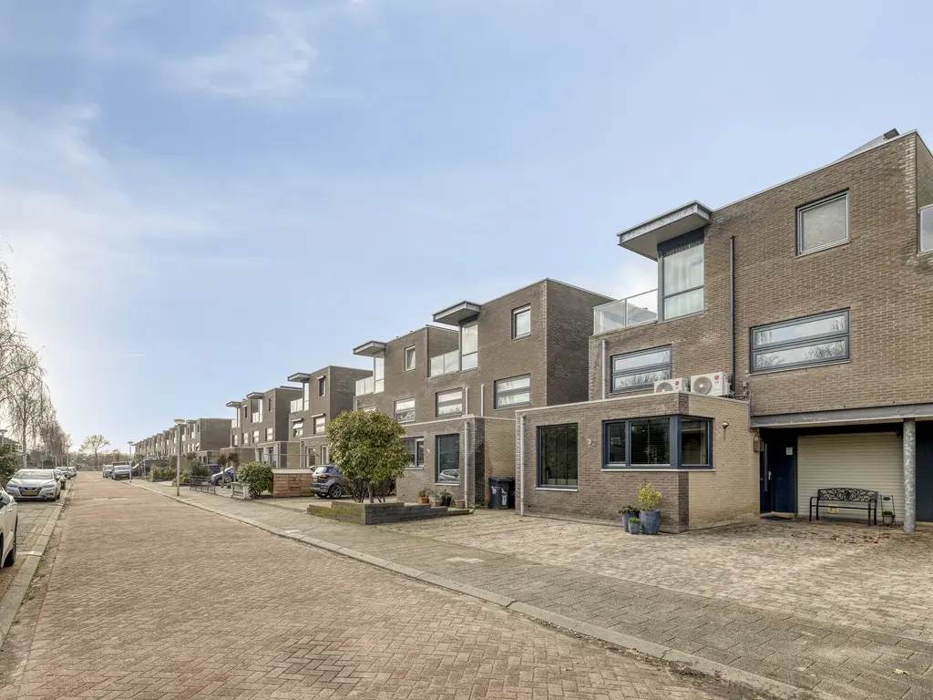 Triathlonweg 18, HELLEVOETSLUIS