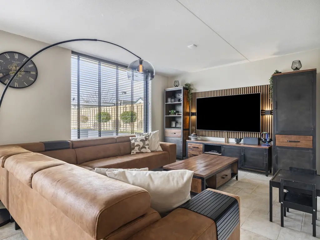 Triathlonweg 18, HELLEVOETSLUIS