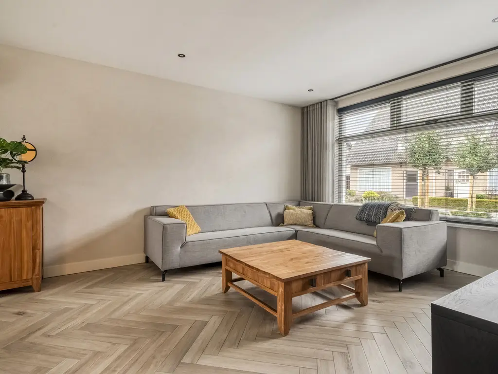 De Knolschans 11, LIEMPDE