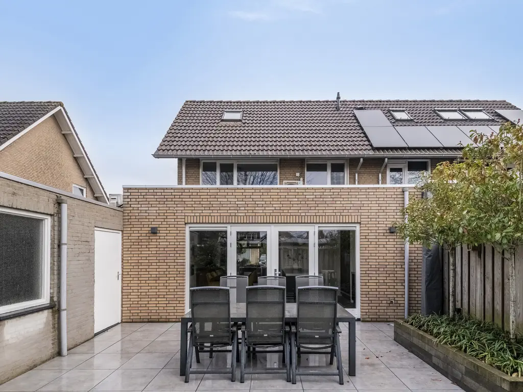 De Knolschans 11, LIEMPDE