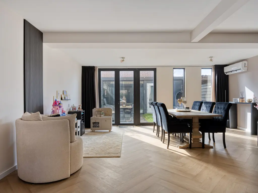 Beatrixstraat 11, SPRANG-CAPELLE