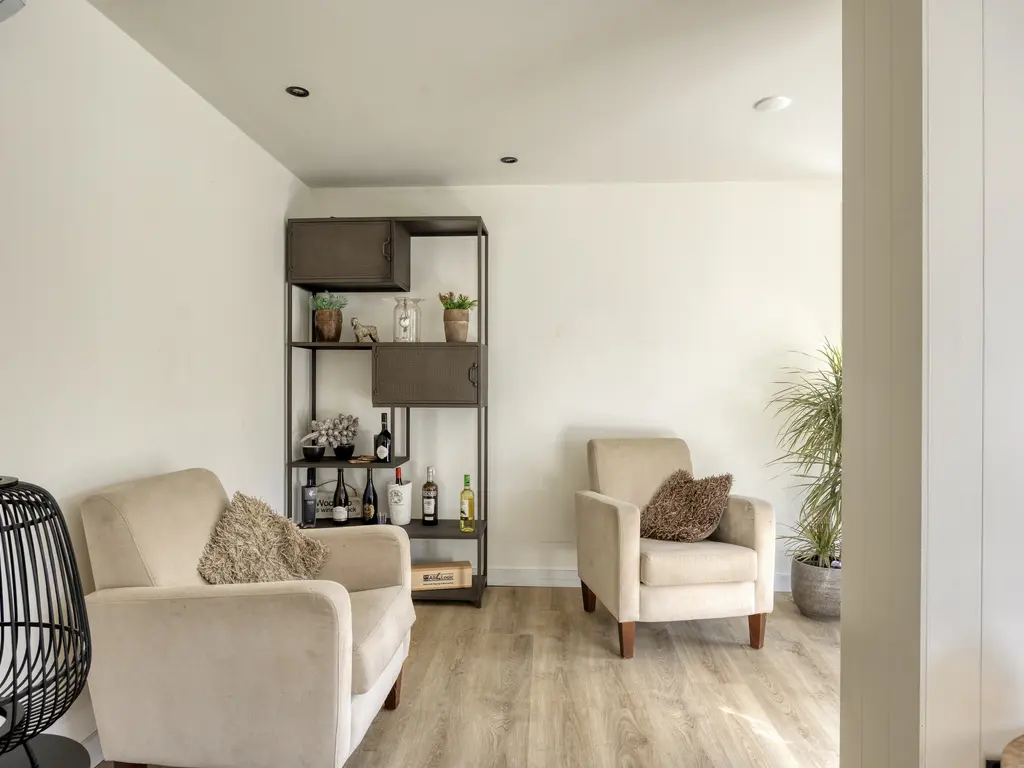 De Stille Wille 202, OOST WEST EN MIDDELBEERS