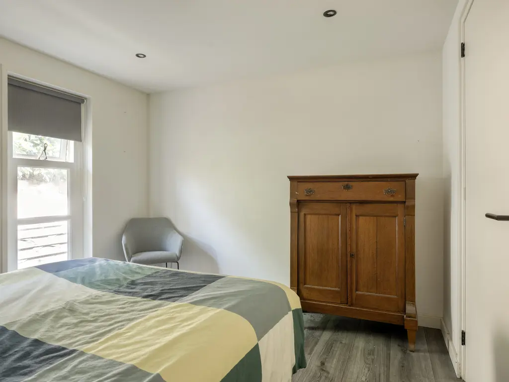 De Stille Wille 202, OOST WEST EN MIDDELBEERS