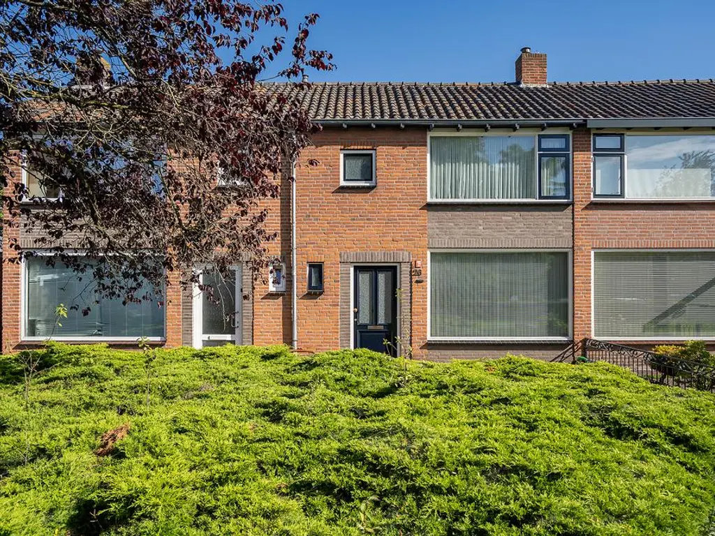 Averuitstraat 26, WAALWIJK