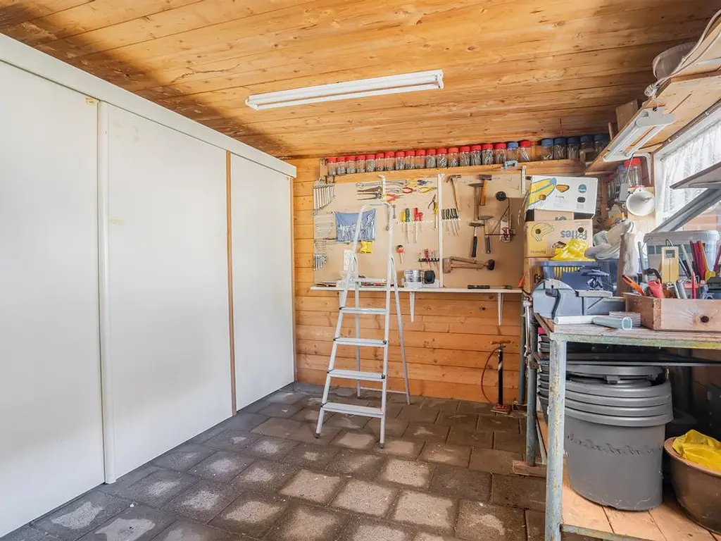 Averuitstraat 26, WAALWIJK