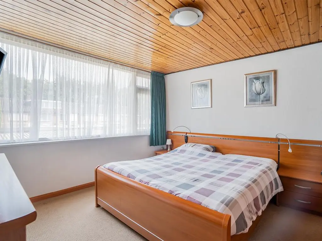 Averuitstraat 26, WAALWIJK