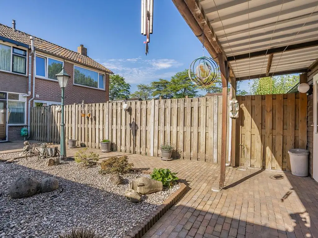 Averuitstraat 26, WAALWIJK