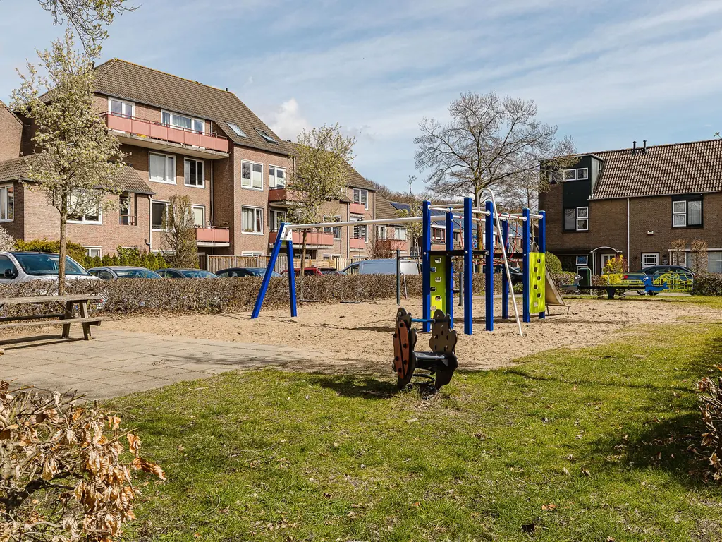 Elzenbroek 64, BREDA