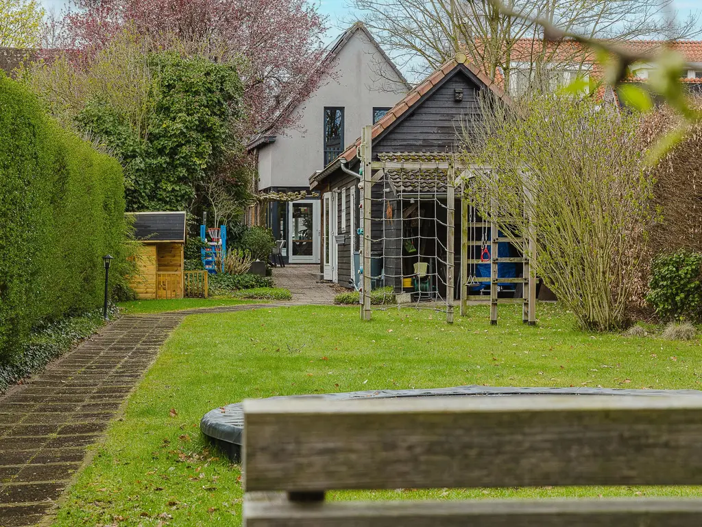 Nieuwstraat 100, GILZE