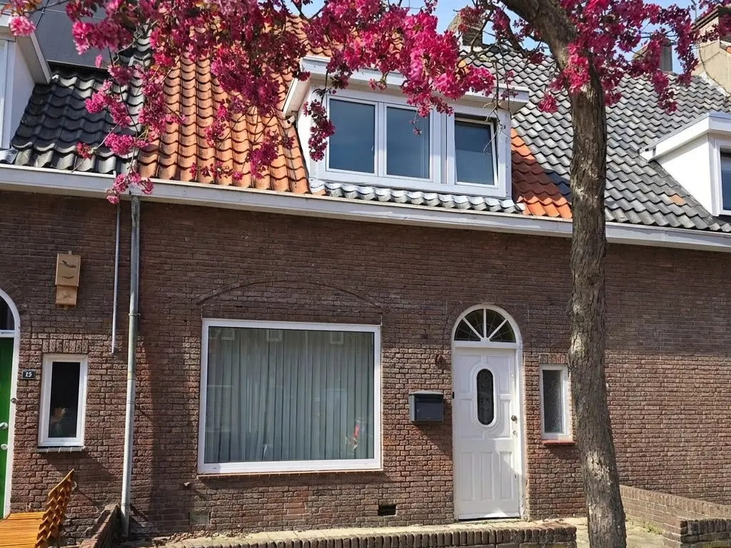 Zuidoosterfront 74, 'S-HERTOGENBOSCH