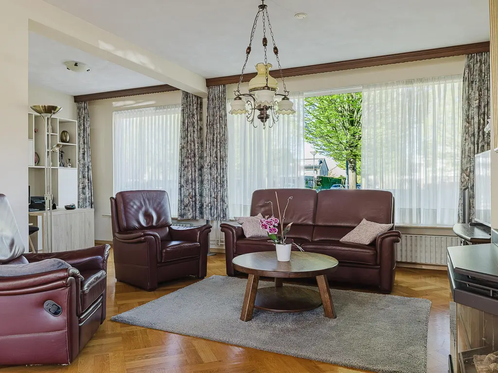 Brabantlaan 51, VUGHT