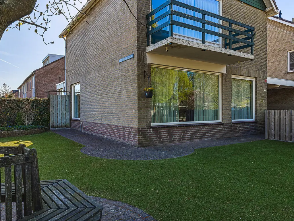 Brabantlaan 51, VUGHT