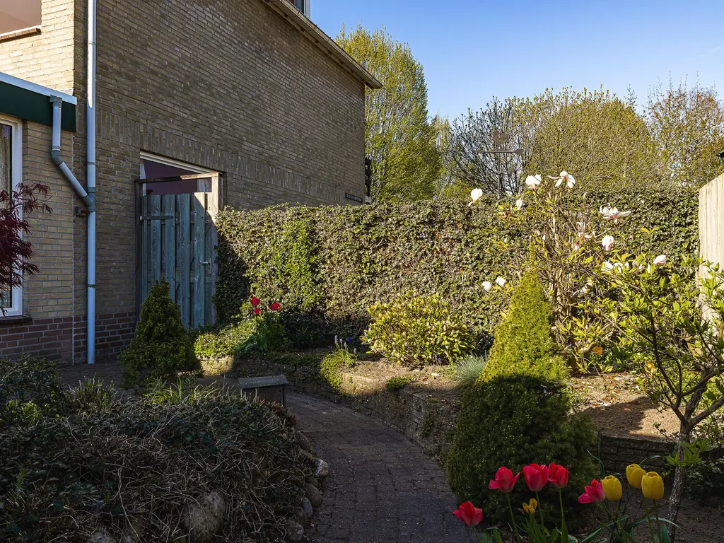 Brabantlaan 51, VUGHT