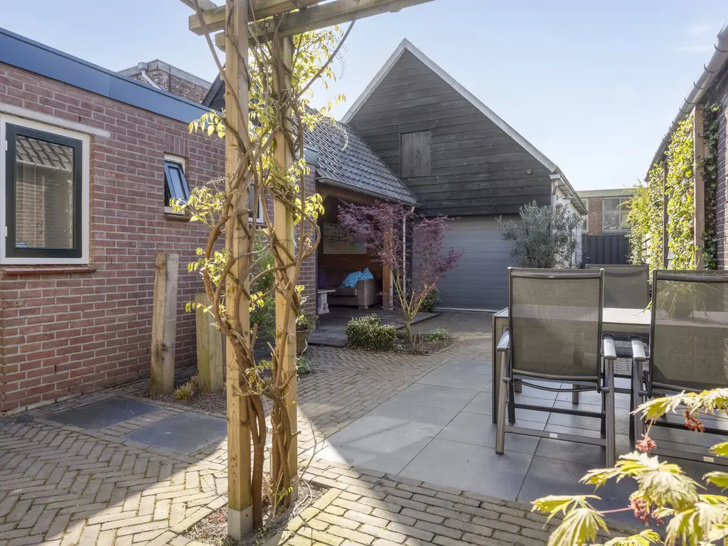 Besoyensestraat 50a, WAALWIJK