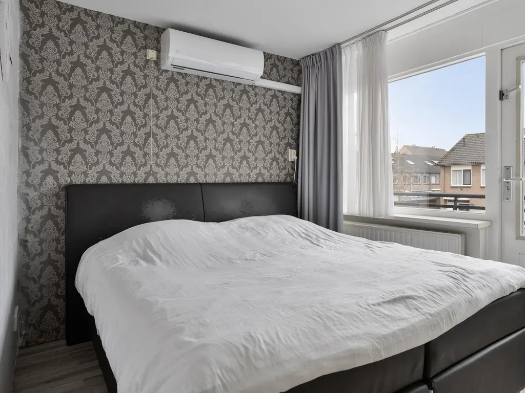 Van Breestraat 45, TILBURG