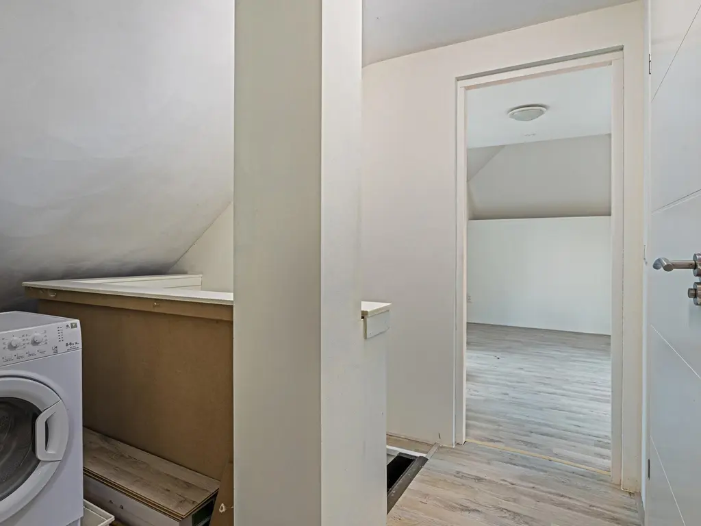 De Stille Wille 26, OOST WEST EN MIDDELBEERS