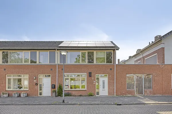 Dr. Ringersstraat 2a