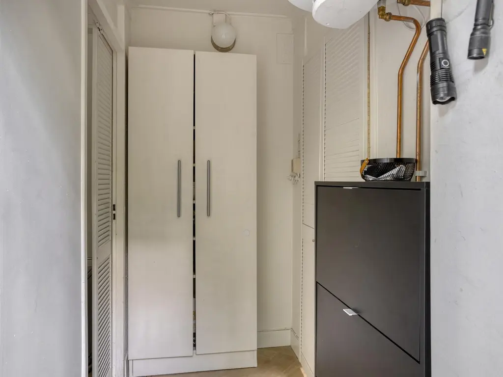 De Stille Wille 49, OOST WEST EN MIDDELBEERS