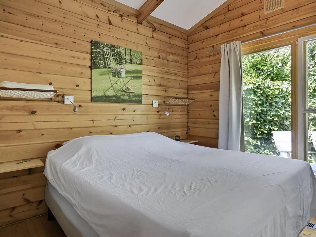 De Stille Wille 317, OOST WEST EN MIDDELBEERS