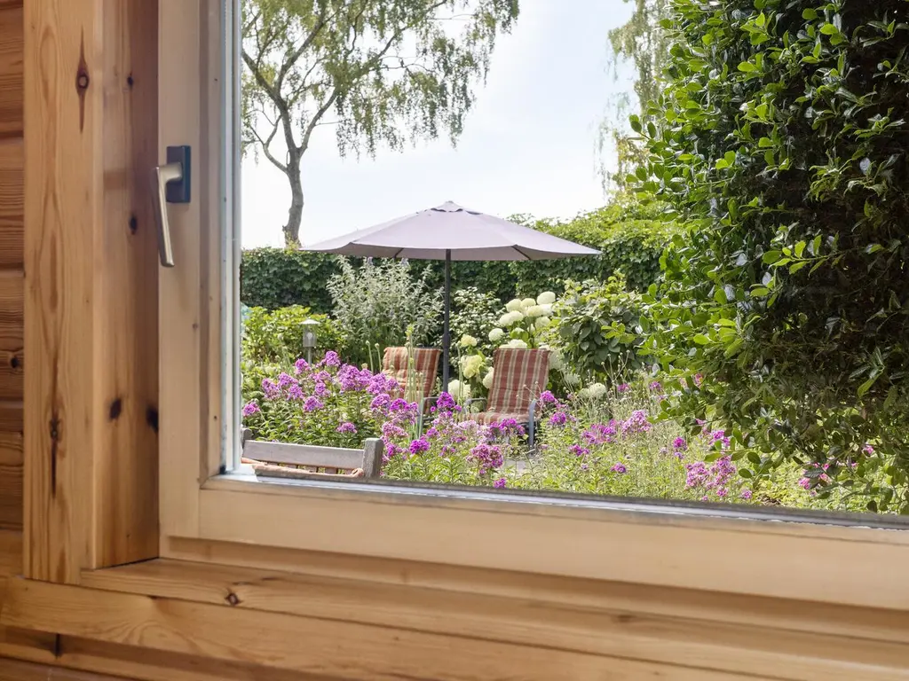 De Stille Wille 317, OOST WEST EN MIDDELBEERS