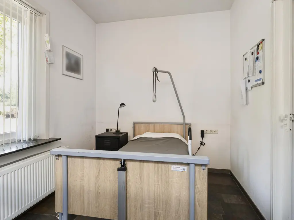 Floris V-laan 27, WAALWIJK