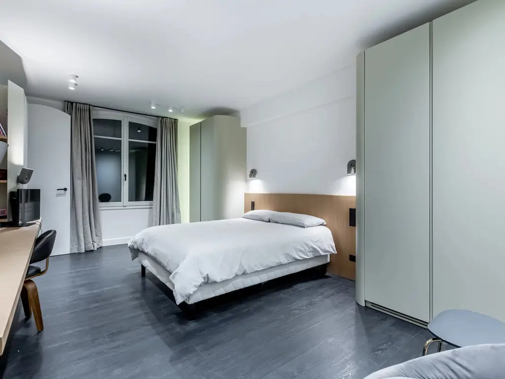 55 Av. Foch , PARIJS