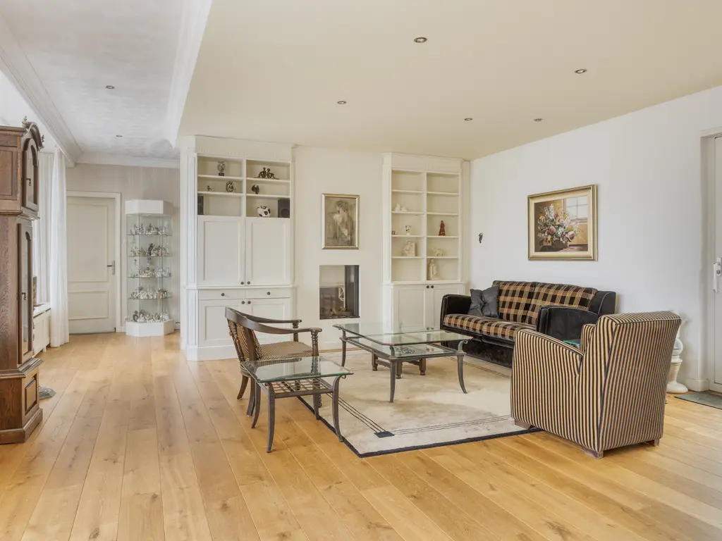 Grotestraat 401a, WAALWIJK