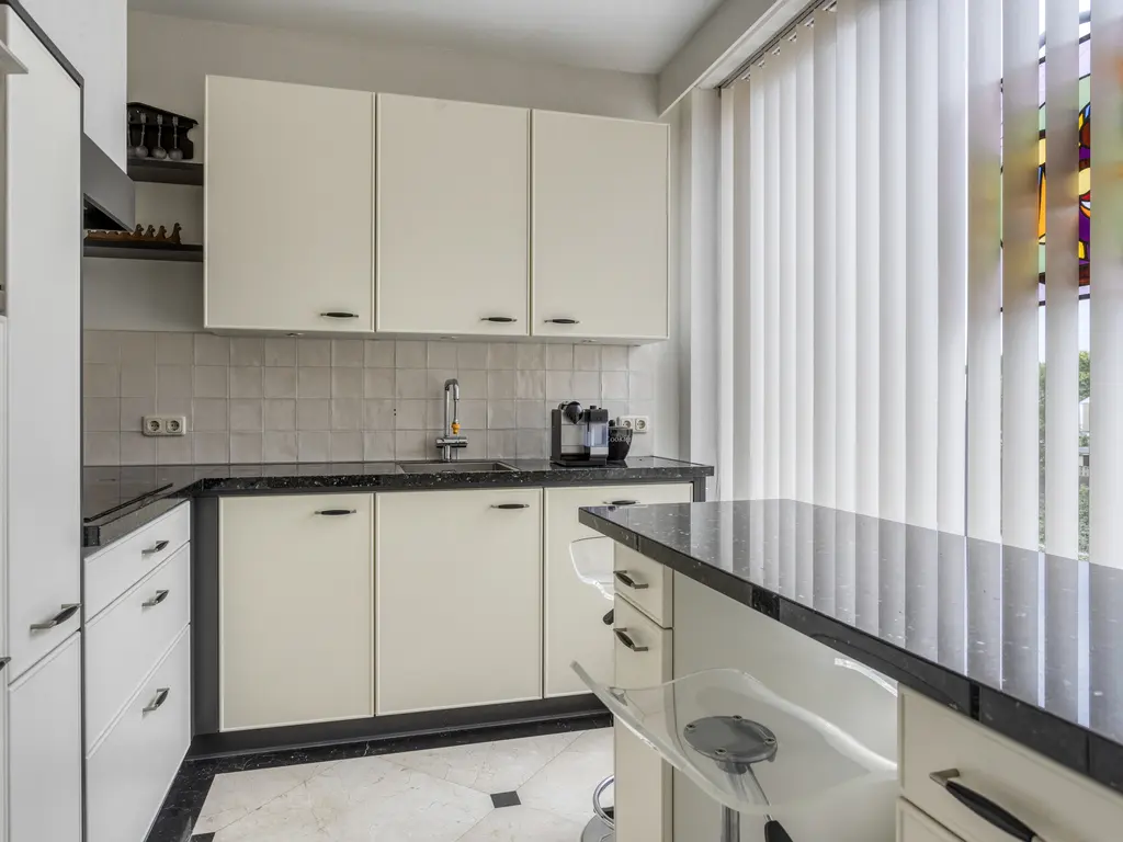 Grotestraat 401a, WAALWIJK