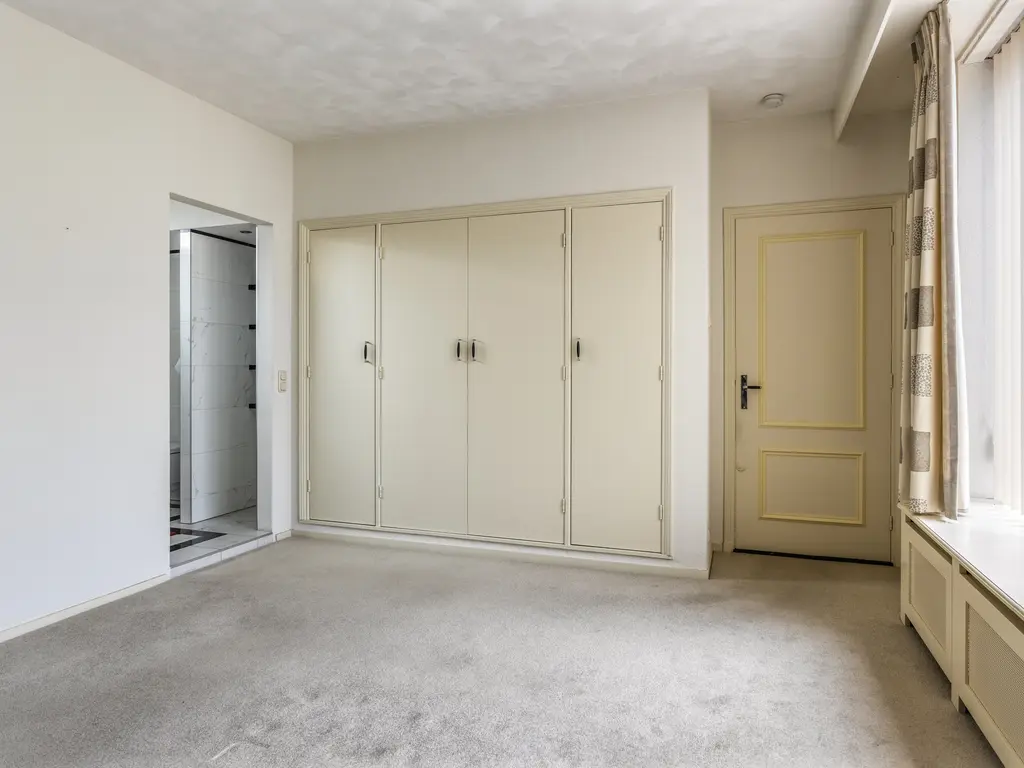 Grotestraat 401a, WAALWIJK