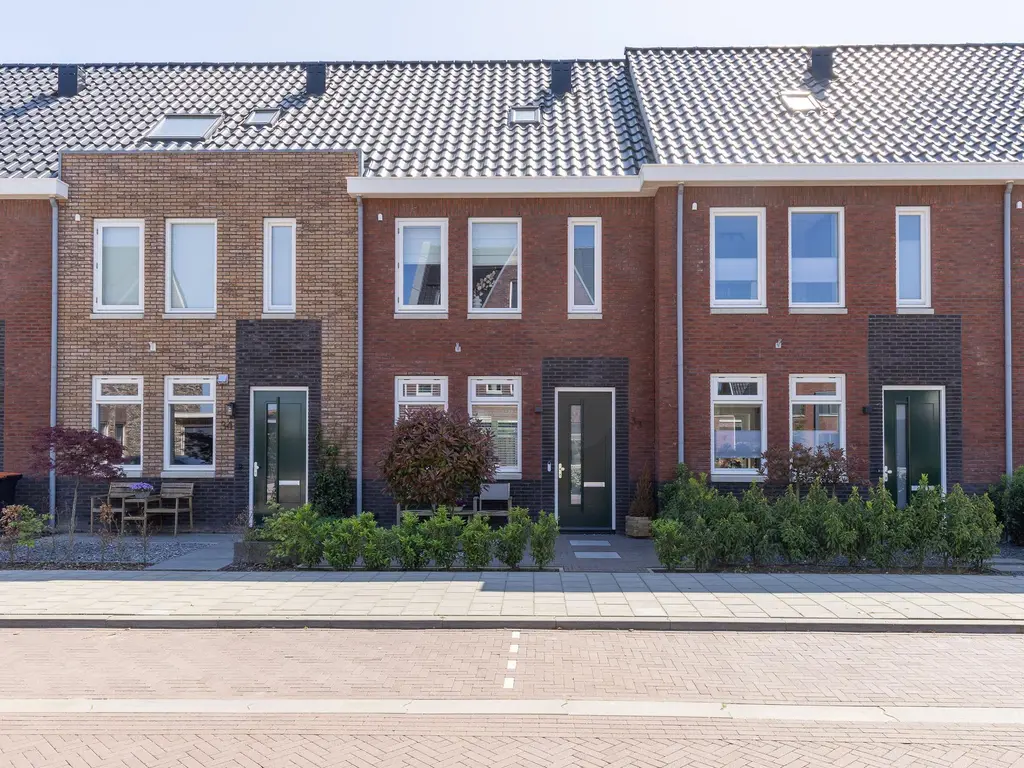 Elle Molstraat 33, BLOKKER
