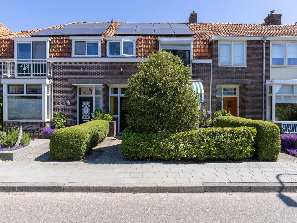 Meerlaan 30, MEDEMBLIK