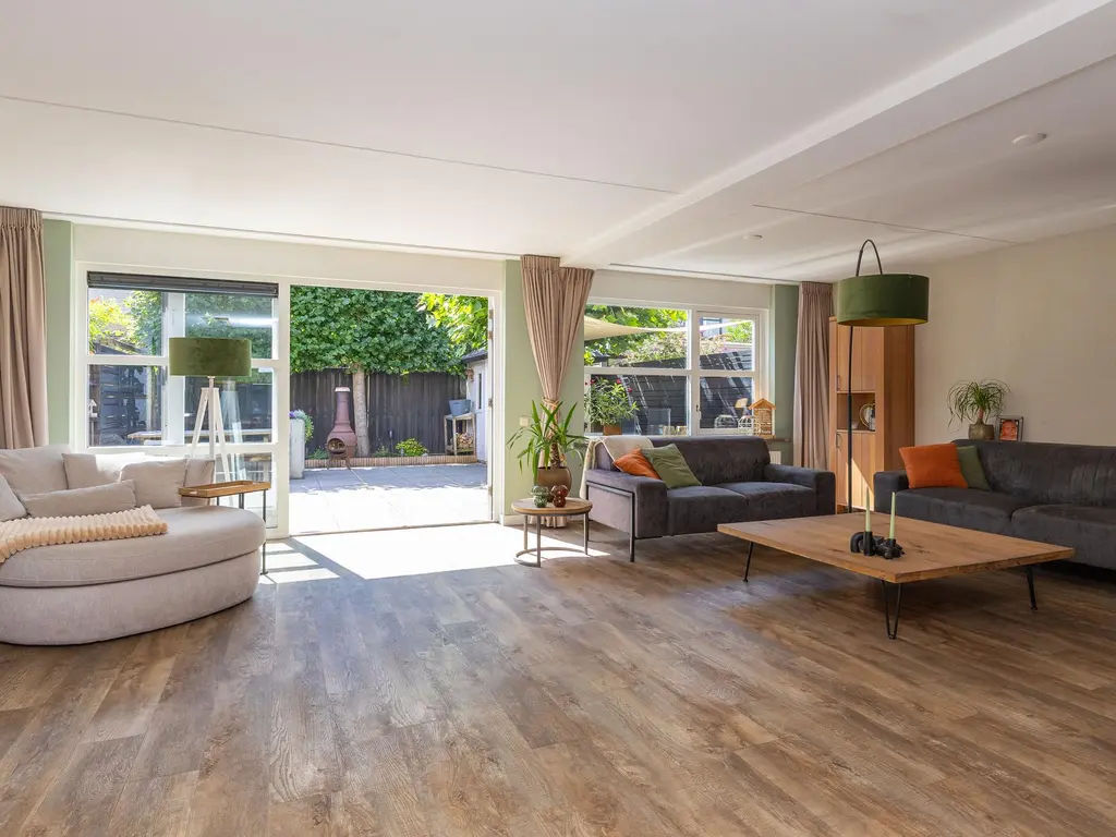 Breitnerhof 81, HOORN