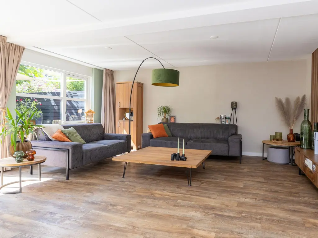 Breitnerhof 81, HOORN