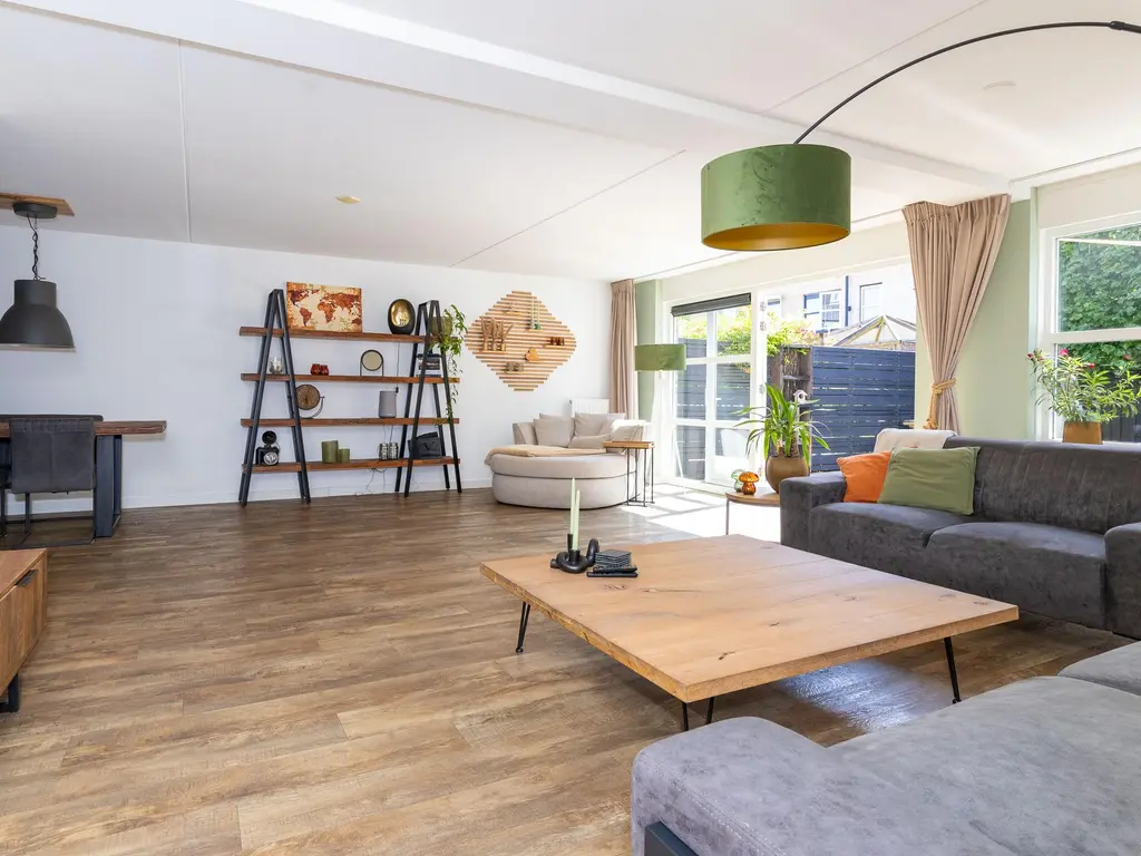 Breitnerhof 81, HOORN