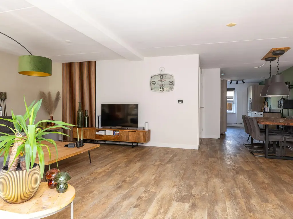 Breitnerhof 81, HOORN