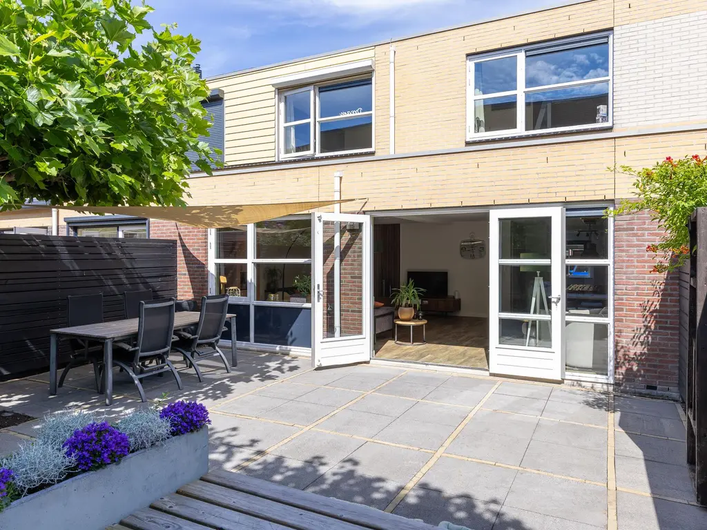 Breitnerhof 81, HOORN