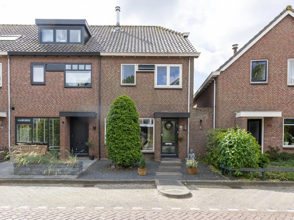 Oude Haven 45, MEDEMBLIK