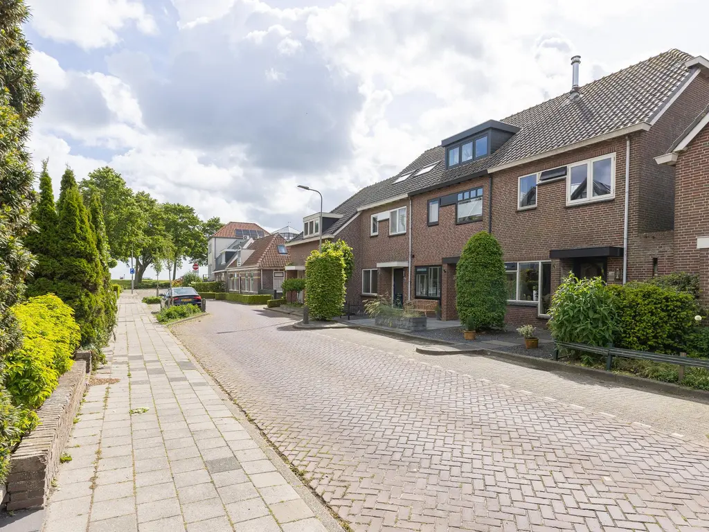 Oude Haven 45, MEDEMBLIK