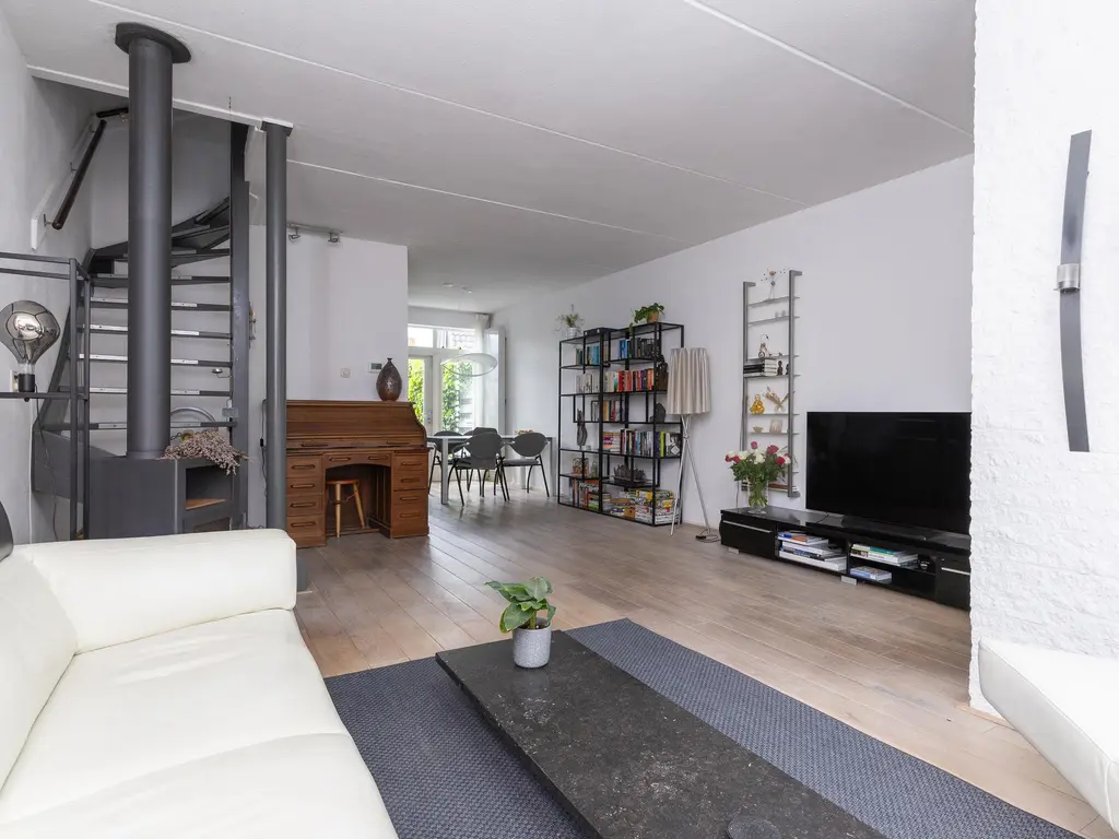 Oude Haven 45, MEDEMBLIK