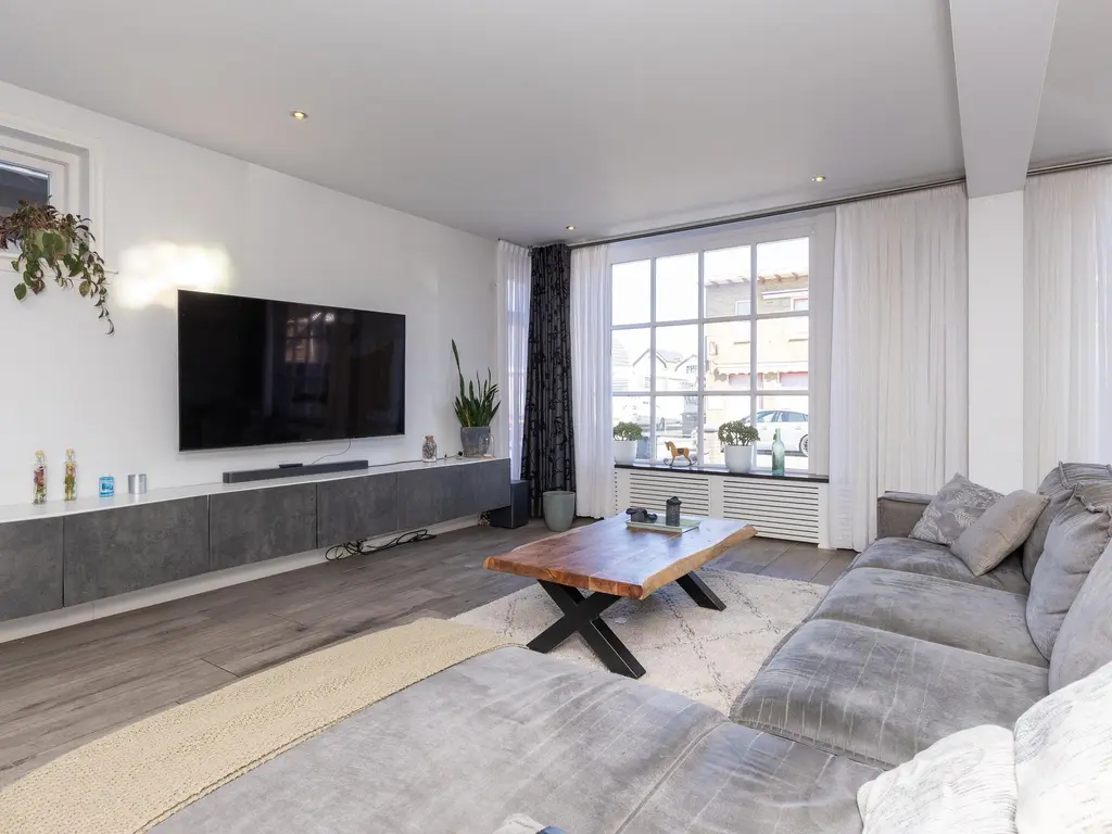 Broekerhavenweg 192, BOVENKARSPEL