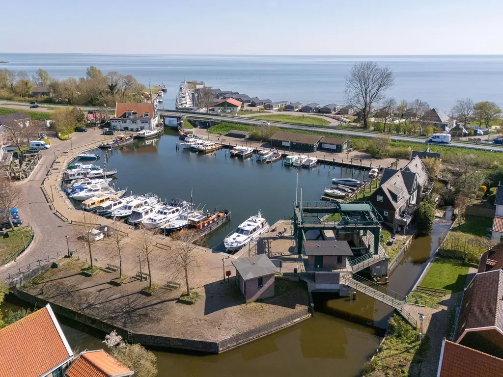 Broekerhavenweg 192, BOVENKARSPEL