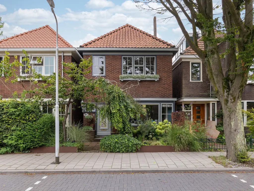 Rembrandtstraat 38, ZAANDAM