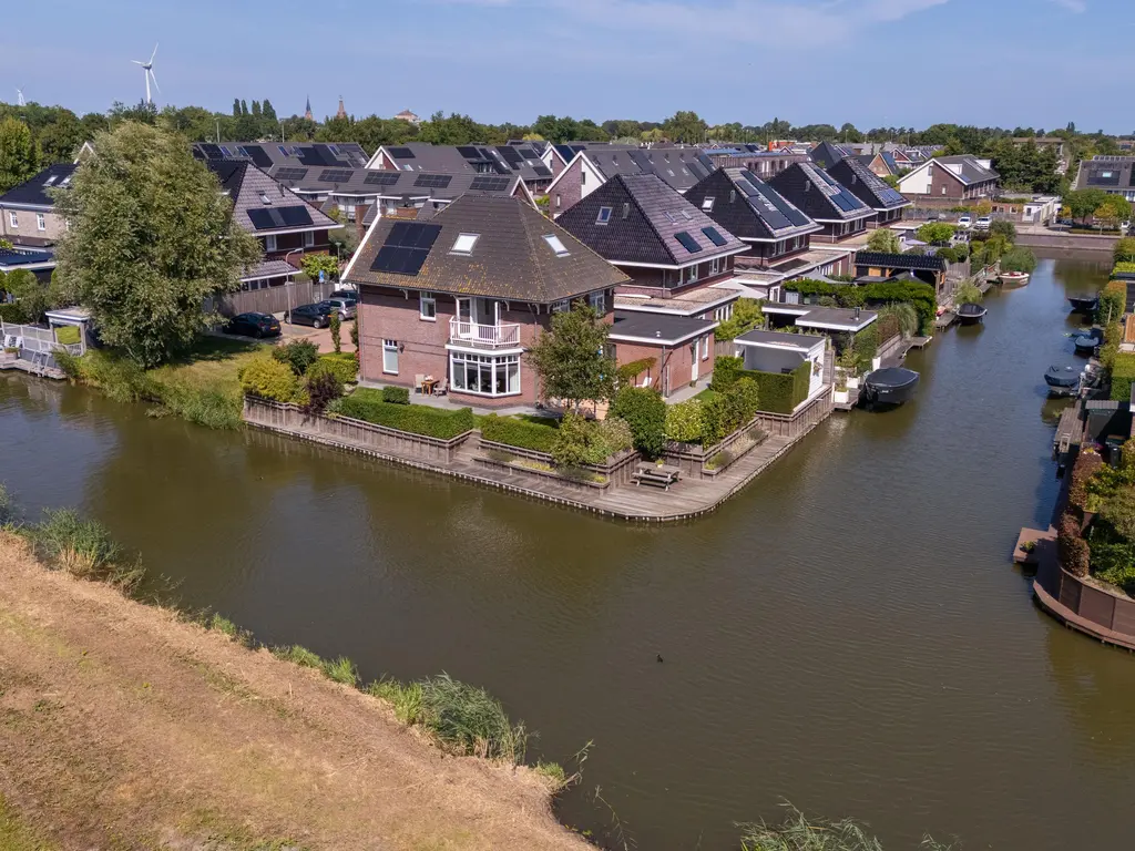 Schepenlaan 111, MEDEMBLIK