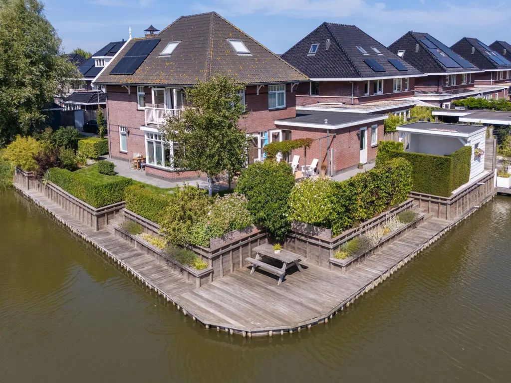 Schepenlaan 111, MEDEMBLIK