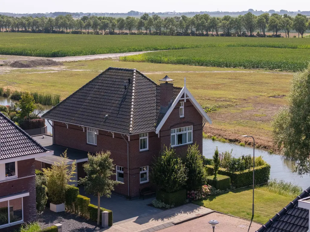 Schepenlaan 111, MEDEMBLIK